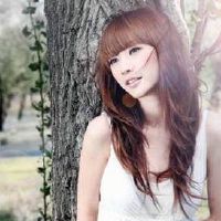 秘密爱情的句子是一张照片：他喜欢我，太过分思考太多了。