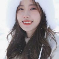 女孩签署美丽的气质非常舒适2022新的柔和签名女孩