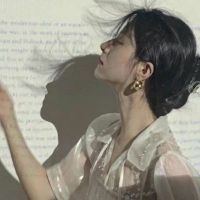 女人一句话微信标志性经典女孩简单的气质微信签名