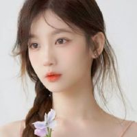 成熟有气质的个性签名女生 很优雅的女生签名2022