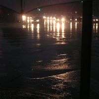 小丑的悲伤藏在面具之后 超长有故事的女生网名