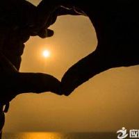 浪漫唯美的句子(喜好雨天浪漫唯美的句子)