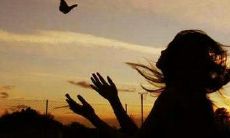 痛到心碎的长句子