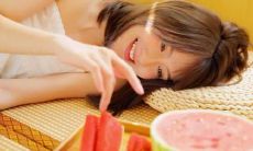 高情商的哄人开心句子27句 甜蜜爱情的情话短语