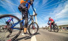 户外开心的句子