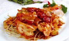 在情绪低落时通过食物来寻求舒适的做法:多吃美食