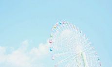 感动人心的描述:即使岁月流转,亲情仍然如故的感人句子