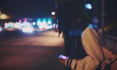 当内心感到烦躁不安时发出的琐碎言辞:关于焦虑、困扰和不安的自我表达
