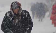 如何在寒冷的冬天让自己感觉更温暖?