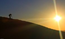 尽全力做到最好,保持饱满的精神状态,迎接着光明璀璨的未来的人生哲学句子