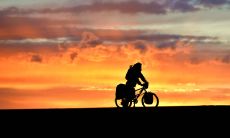 远方如诗如画的唯美句子：穿越时空的美丽文字