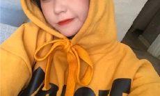 在社交媒体时代,需要的不仅仅是博客美图,更需要的是耐人寻味、诙谐幽默的憨憨句子来增添你的朋友圈魅力!