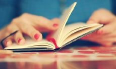 解读三毛曾说过的最美之情话:妙笔生花的华丽之词,流传至今的经典爱情表白