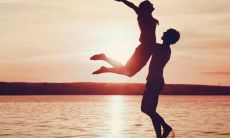 一生一世都不会离开的温馨情话,献给心爱的男友