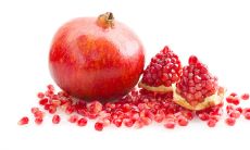 探索石榴的多样性和意义：从历史传承到医学应用，解析石榴在文化与食物中的地位