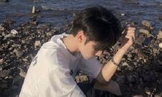 沉浸于失恋痛苦中的男性:一连串令人心碎的言辞与情绪深藏不露的痛苦体验