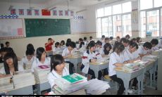 三班口号之:霸气押韵又搞笑,让你笑到崩溃!