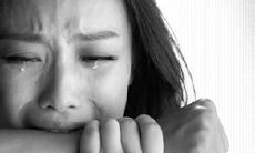 失恋所带来的感受让人感觉世界如同变黑暗般无助的句子