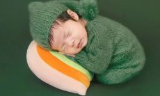 宝妈们分享新年迎春宝宝照片，萌到爆表的可爱神仙宝贝让人欲罢不能！