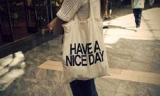 如何在十二月选择一个恰当的个性化签名来展示你的个性特点?