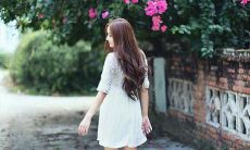 忧伤烦闷的言辞述说情绪世界:心情堆积成句传递无尽愁思