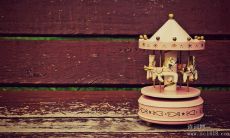 蕴含奋斗力量的个性化励志名言，引领你走向成功路途！