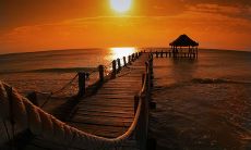 收集了多篇关于夕阳西下的唯美句子，满足你追求美感与情感的需要