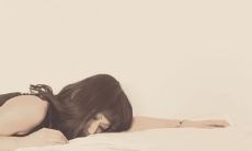 我决定不再让自己奋不顾身地爱一个人，因为我已经学会了保护自己和珍惜自己的内心平衡