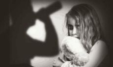 在父母面前彻底失望的深刻句子,探究失落、愤怒、绝望等复杂情绪的表达方式