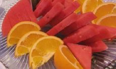 深刻而感人的关于破碎亲情的富有启示性的句子，令人深思不已