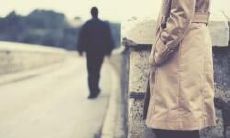 一堆令人失望的恋情句子,蓄满哀伤和遗憾的心情难以告别