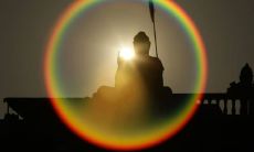 探索人生之路：20句佛法禅语，引领你走向心灵纯净之路（五）