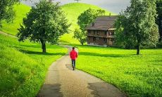 用霸气业绩创造优惠极限的促销冲刺口号