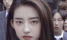 无忧无虑，放下心思，尽情享受生活：描述人放松开心的句子