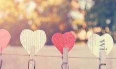 2022年四月,请温柔善待我:我需要你的关爱,我需要你的陪伴,朋友圈里分享一下你的暖心话,与我同行赴未来!