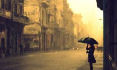 神伤到心灵深处的苍凉唯美句子，让人沉浸其中无法自拔