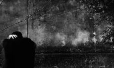 面对现实失望无奈，沮丧不已：措辞慰藉，渐渐明白人生的不易与磨难难以避免