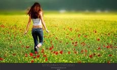 四月迎接你的时候，如何以简短的励志说说表达内心的情感与期许？