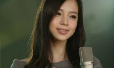 从富裕家庭而来的女孩开始追求那名来自贫困家庭的男子