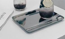 改写后的标题：网易云音乐的伤感文案短而深刻，引人深思！