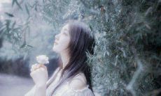 累死人的噤声：深陷焦虑中的情绪压力误导我们的思维与行为