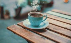 在梅雨季节，向亲友发送温暖问候的早安短信，传递关爱和祝愿！