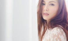 精选数百条鼓舞人心的女性励志语录,让你在生活和职场中自信、坚韧前行!