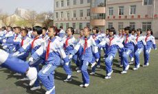 更具青春气息的16个押韵口号,彰显霸气自信!