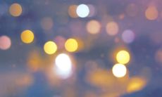 一则令人心情愉悦的友谊的描写:分享欢乐的朋友,一同谱写美好人生的快乐时光