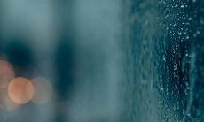 大学生校运动会的宣传口号:为激发青年运动热情,营造全民健身氛围,提倡团队合作与个人进步等多重意义,呼吁广大学生踊跃参与,共创美好时代!