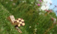 感伤又深刻的美丽诗句，让你流连于情感之海