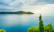 用简短的文字为海滨照片添上生动之笔