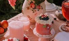 30句唯美的告别三月迎来四月的文案推荐，适合在朋友圈分享传递温暖与美好的句子