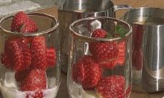 哀愁绵长的语句聚合 痛彻心扉的伤感句子集锦